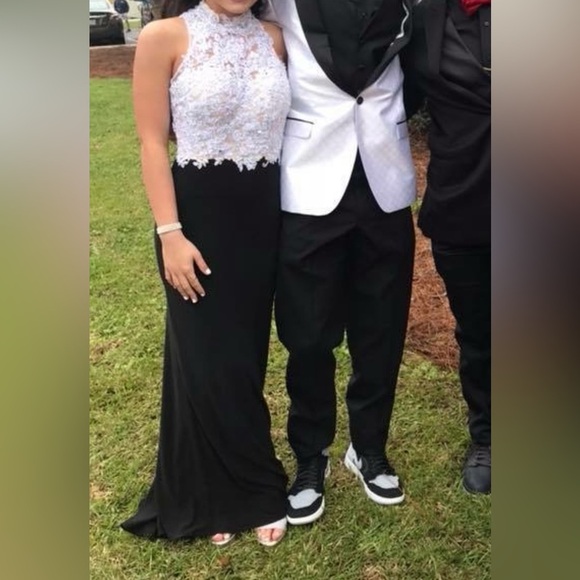 High neck prom dress open back - Picture 5 of 5